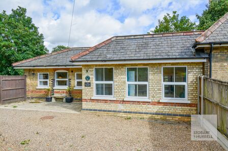 2 bedroom Semi Detached Bungalow to rent