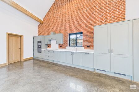 Sco Ruston Road, 3 bedroom House to rent, &pound;2,000 pcm