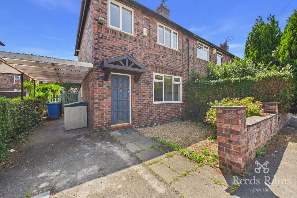 Main image of 3 bedroom Mid Terrace House to rent, Bridgewater Road, Altrincham, Cheshire, WA14
