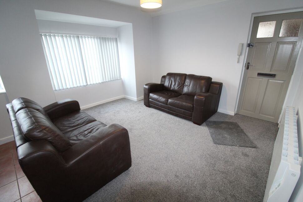 Open Plan Living Room / Kitchen