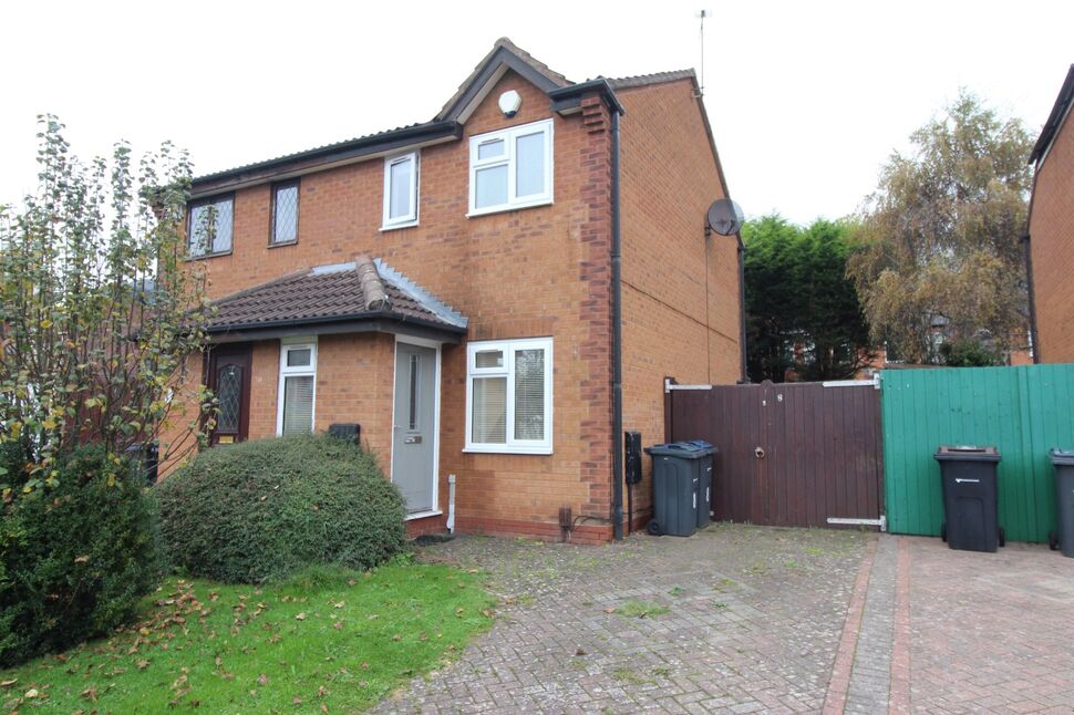 2 bedroom Semi Detached House to rent