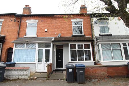 Preston Road, 2 bedroom Mid Terrace House to rent, £950 pcm