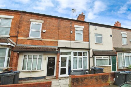 4 bedroom Mid Terrace House for sale