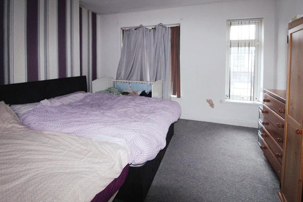 3 bedroom Mid Terrace House for sale, Aubrey Road, Small Heath, B10 £