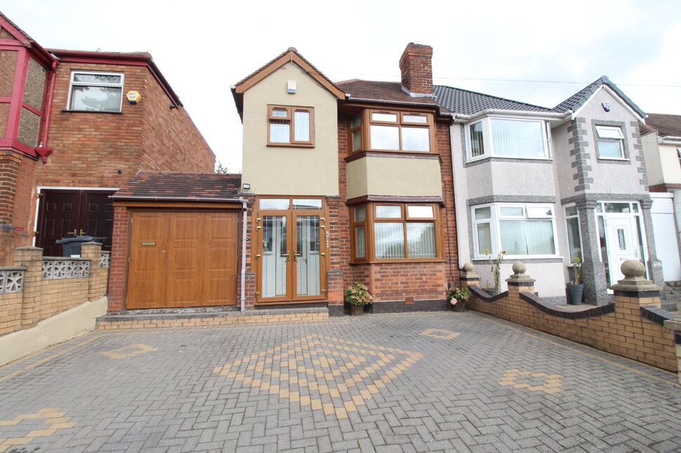 3 bedroom Semi Detached House for sale