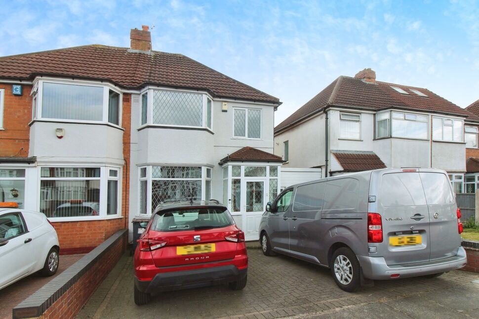 Main image of 3 bedroom Semi Detached House for sale, Aldershaw Road, Birmingham, West Midlands, B26