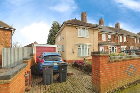 Glebe Farm Road, 3 bedroom End Terrace House for sale, £215,000