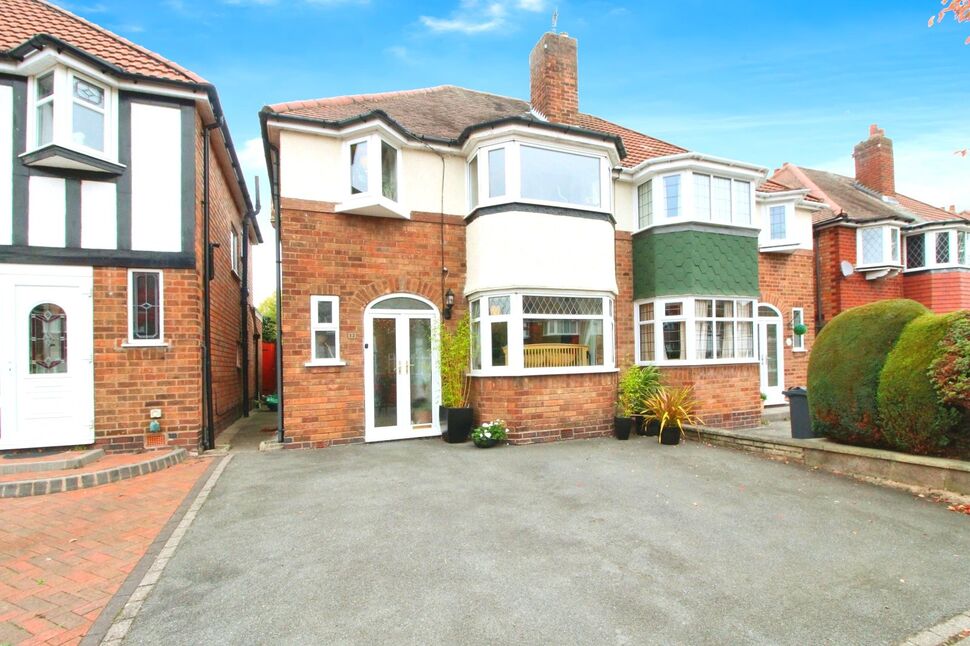 Main image of 3 bedroom Semi Detached House for sale, Farnol Road, Birmingham, West Midlands, B26