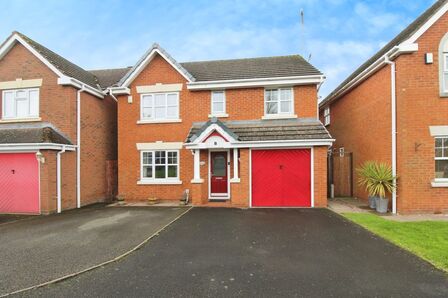 Birchtrees Croft, 4 bedroom Detached House for sale, £399,950