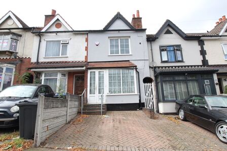 2 bedroom Mid Terrace House for sale