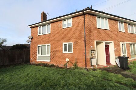 Cole Hall Lane, 1 bedroom Flat to rent, &pound;800 pcm