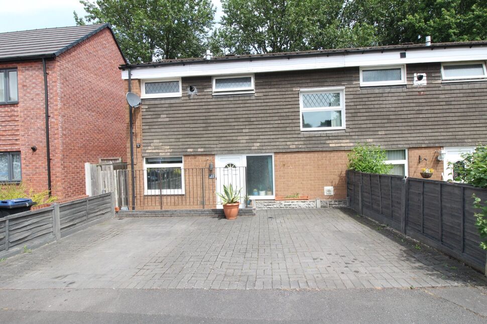 Main image of 2 bedroom End Terrace House for sale, Lenton Croft, Birmingham, West Midlands, B26