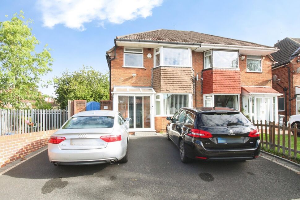 Main image of 3 bedroom Semi Detached House for sale, Wichnor Road, Solihull, West Midlands, B92