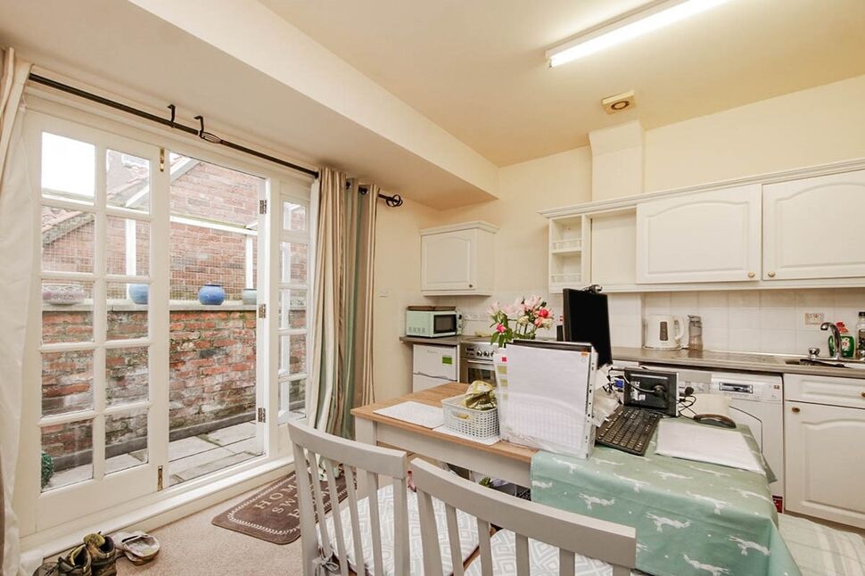 Open Plan Lounge and Kitchen