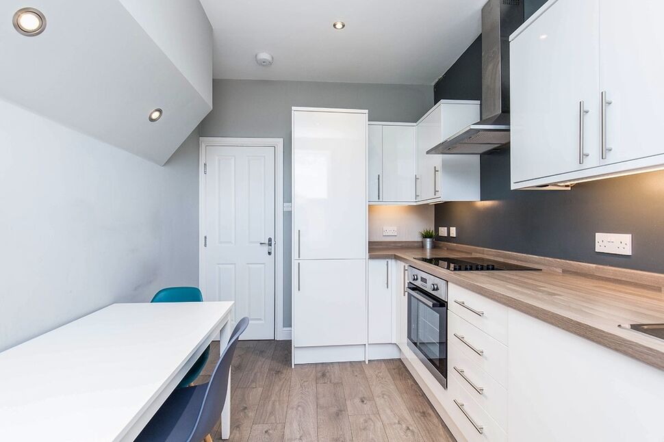 Kitchen / Breakfast Room