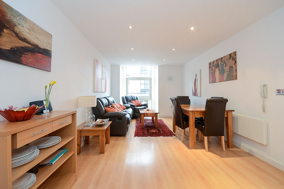 Open Plan Living / Dining Room / Kitchen