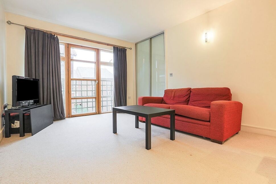 Kitchen / Living Room