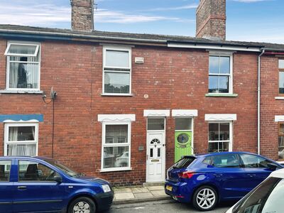 Curzon Terrace, 2 bedroom Mid Terrace House to rent, £1,295 pcm