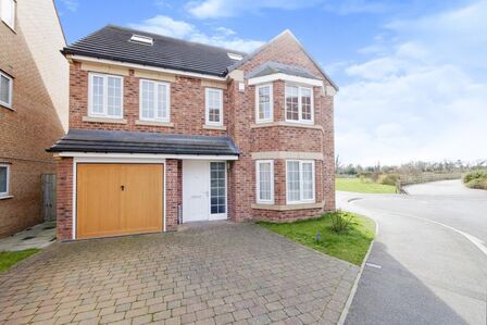 Principal Rise, 5 bedroom Detached House to rent, £2,250 pcm