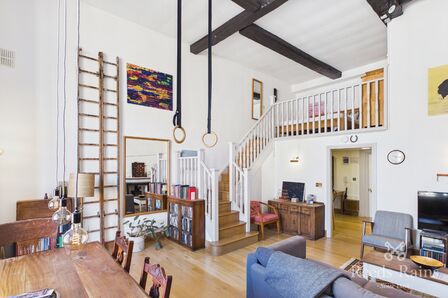 1 bedroom Flat for sale