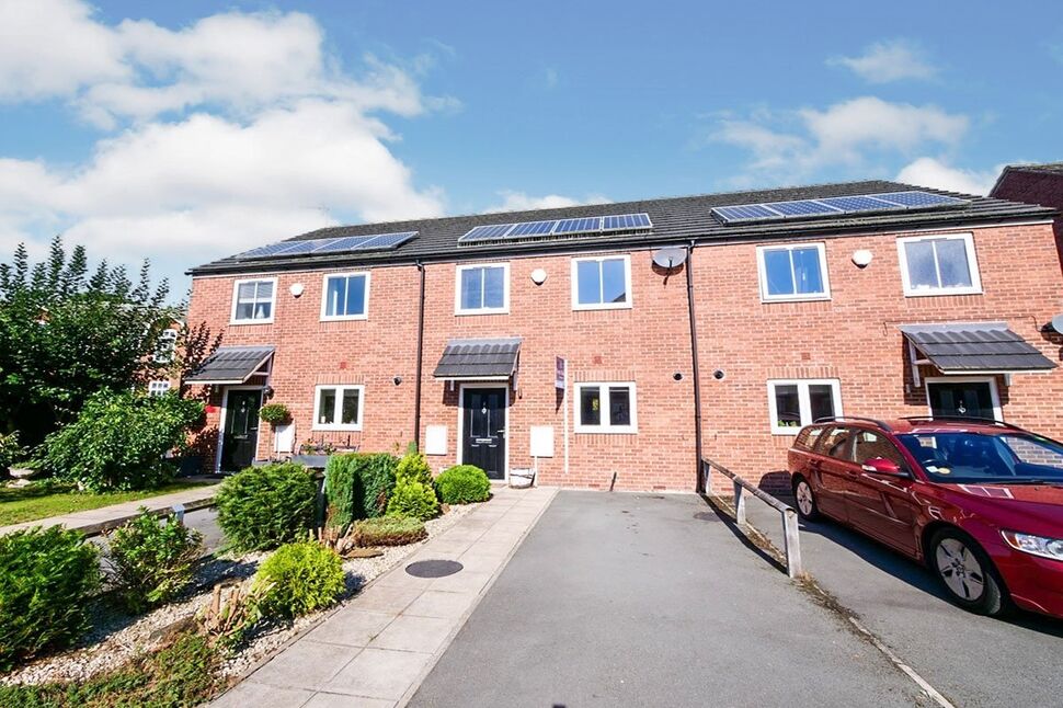 Main image of 3 bedroom Mid Terrace House to rent, Sandringham Court, York, YO31