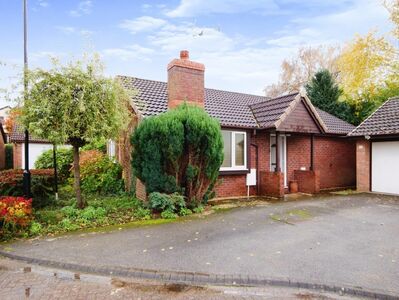 Danes Croft, 2 bedroom  Bungalow to rent, £1,300 pcm