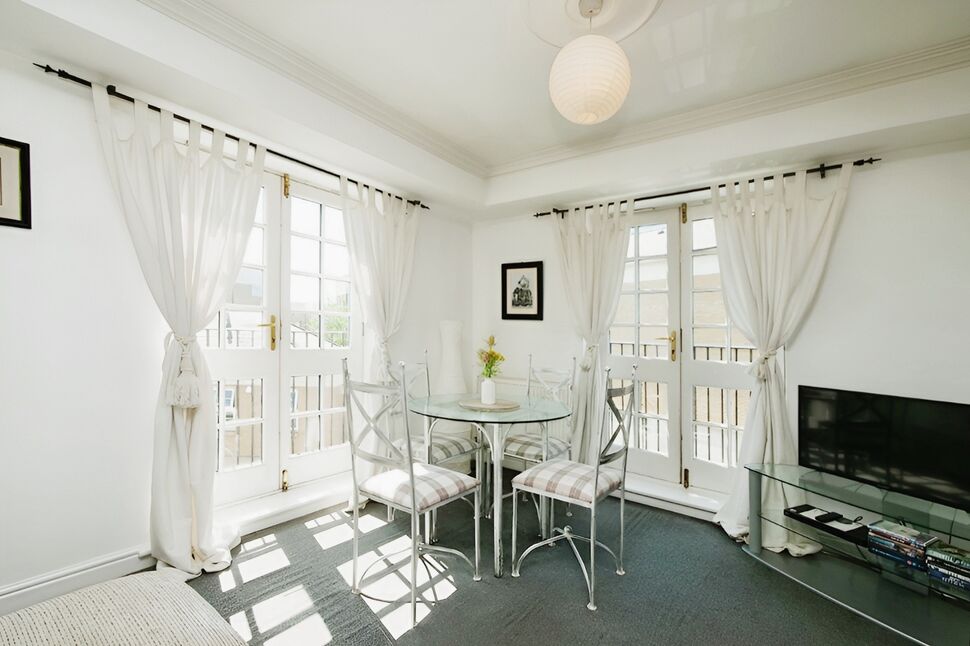 1 bedroom Flat for sale, Hardisty Mews, York, YO26 £170,000