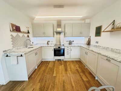 2 bedroom  Flat to rent