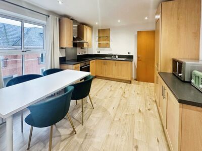 Centurion Square, 1 bedroom  Flat to rent, £1,200 pcm