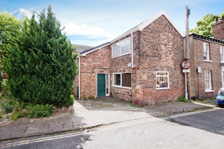 Priory Street, 2 bedroom Semi Detached House for sale, £400,000