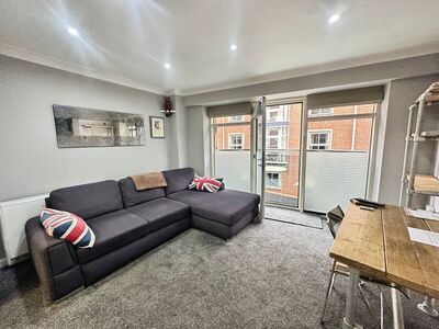 Fetter Lane, 2 bedroom  Flat to rent, £1,400 pcm