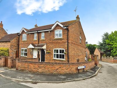 Naburn, 3 bedroom Semi Detached House for sale, £310,000
