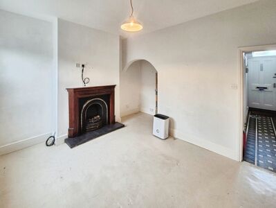 Scott Street, 2 bedroom End Terrace House to rent, £1,100 pcm