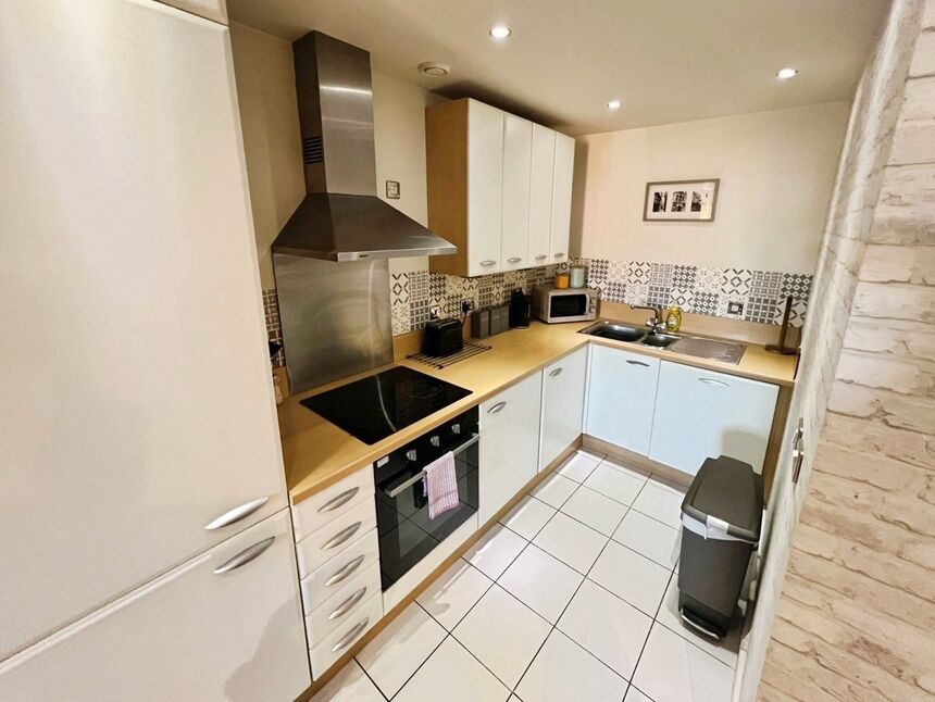Main image of 2 bedroom Flat to rent, Skeldergate, York, North Yorkshire, YO1