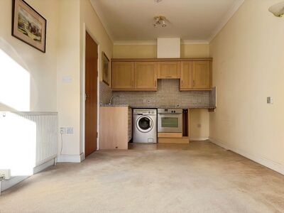 1 bedroom  Flat for sale