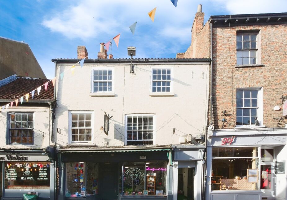 Main image of 4 bedroom Mid Terrace House for sale, Goodramgate, York, North Yorkshire, YO1