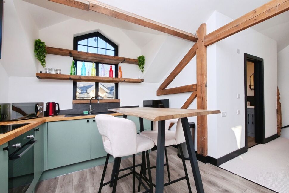 Main image of 2 bedroom Semi Detached House to rent, Howard Street, York, North Yorkshire, YO10