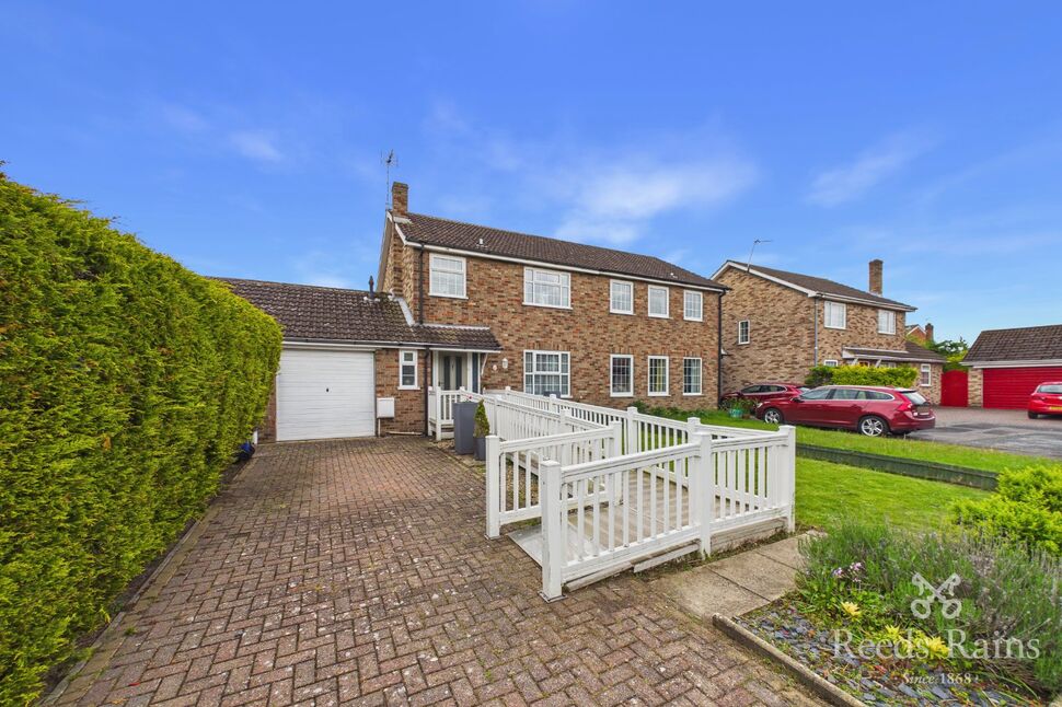 Main image of 3 bedroom Semi Detached House for sale, The Hawthorns, Riccall, North Yorkshire, YO19