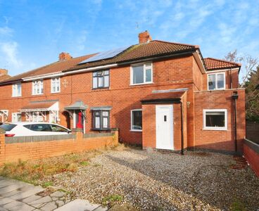 Pottery Lane, 3 bedroom Semi Detached House for sale, &pound;305,000