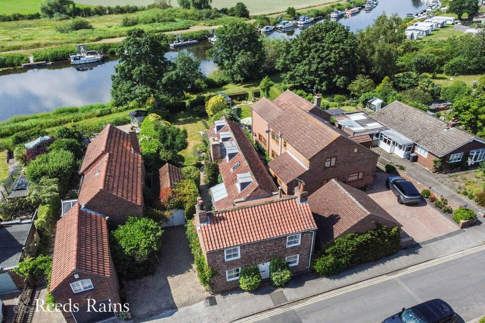 Main image of 4 bedroom Detached House for sale, Front Street, Naburn, North Yorkshire, YO19