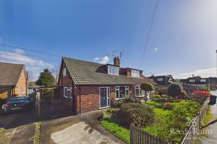 3 bedroom Semi Detached Bungalow for sale