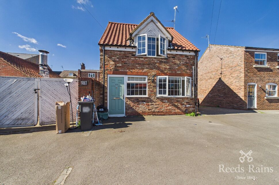 Main image of 2 bedroom Detached House to rent, Clarence Street, York, North Yorkshire, YO31