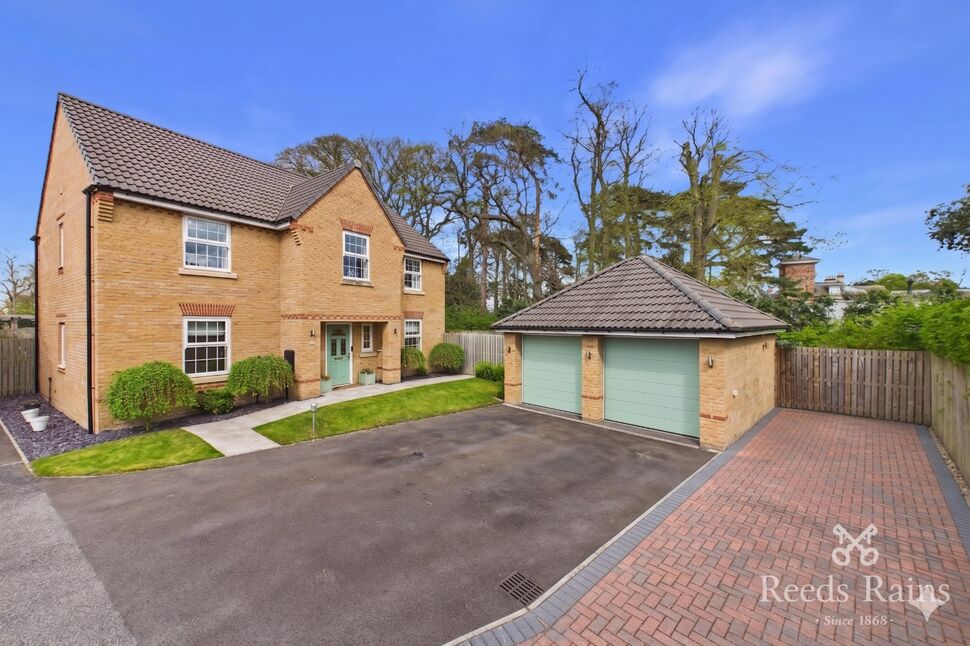 Main image of 4 bedroom Detached House for sale, Wyles Way, Stamford Bridge, East Riding of Yorkshi, YO41