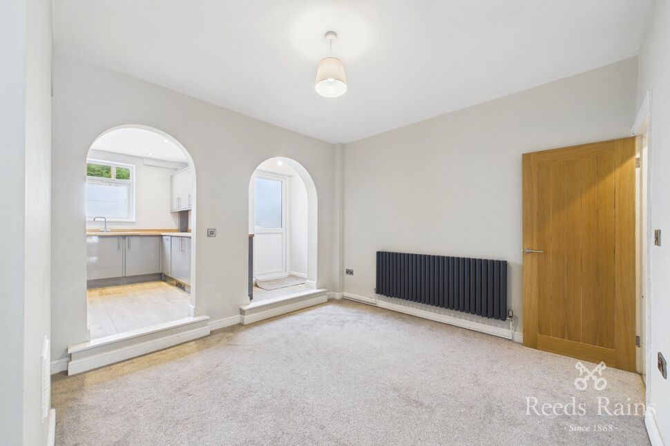 Main image of 2 bedroom Mid Terrace House to rent, Huntington Road, York, North Yorkshire, YO31