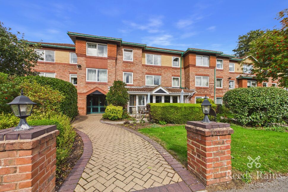 Main image of 1 bedroom Flat for sale, Danesmead Close, York, North Yorkshire, YO10