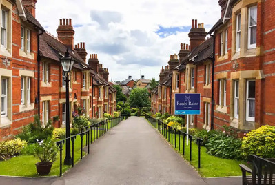 Reeds Rain to let sign on row of houses