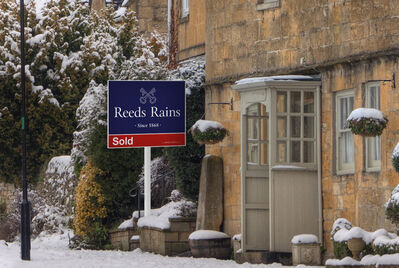 Reeds Rains Sold Board