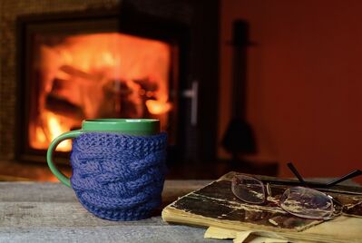 Cosy cup and fire