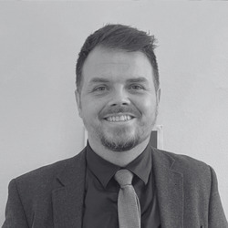 Dan Morgan-Sergeant Auction Specialist