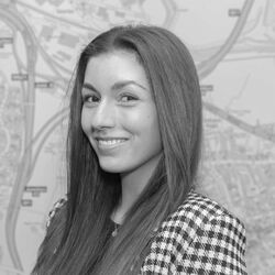 Tia Illingworth Branch Manager